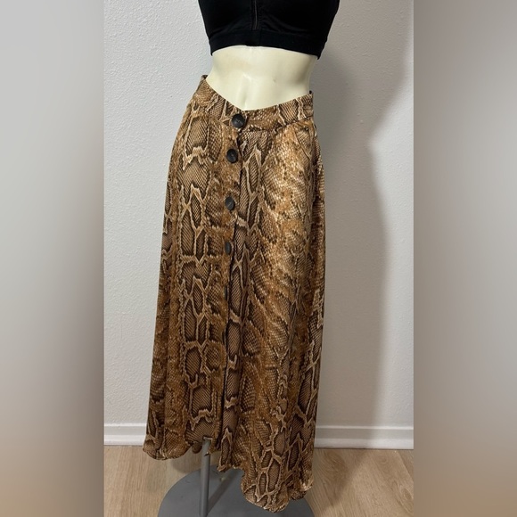 NWOT Zara Snake Print A-Line Button-Front Skirt - Picture 4 of 11